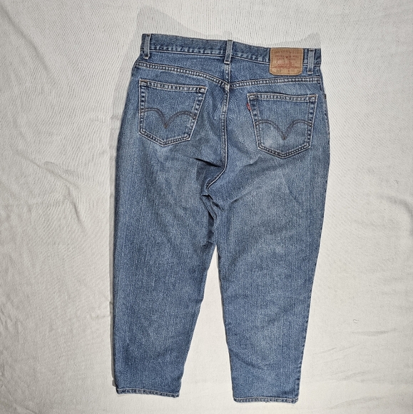 Levi's 560 Men's 34x30 Classic Blue Denim Jeans - Picture 2 of 6